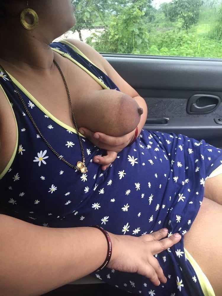 Desi aunty nude big boobs