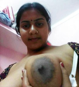 Desi Girls Nude Selfies Pics